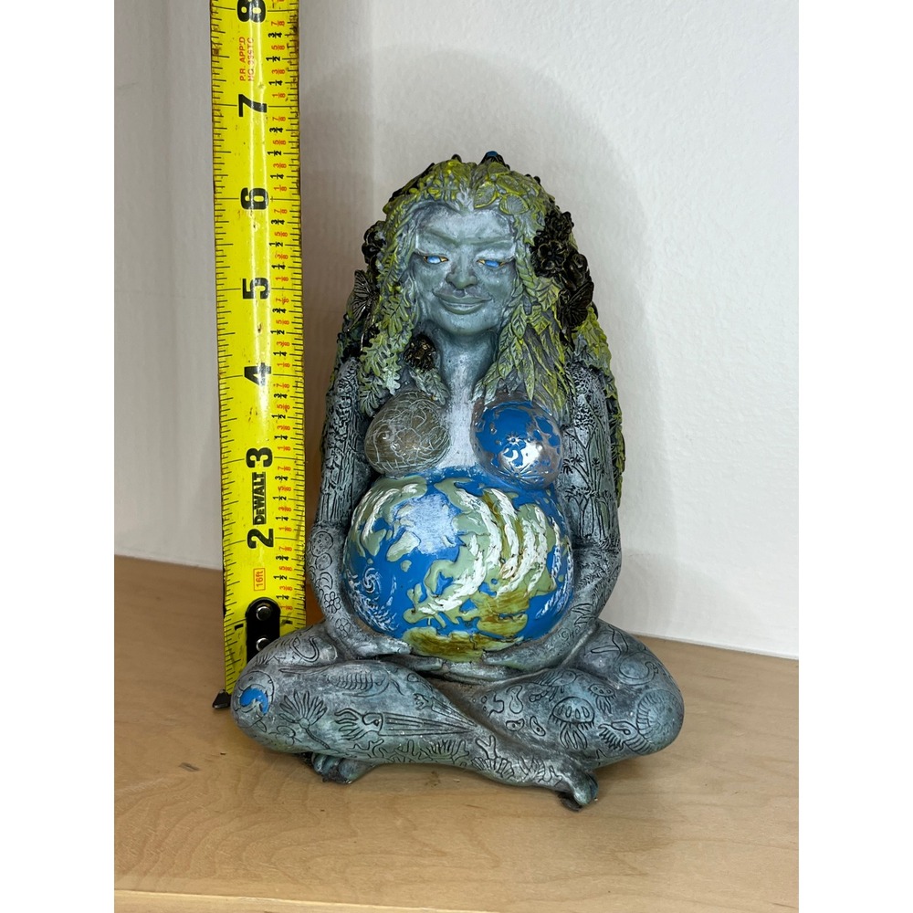 Mother Earth Gaia Goddess Figurine Sculpture Pregnant with World Statue - Picture 6 of 6